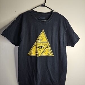 Zelda Graphic Tee with Yellow Geometric Design